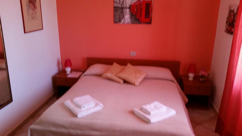 B&B Bella Calasetta Oda fotoğraf